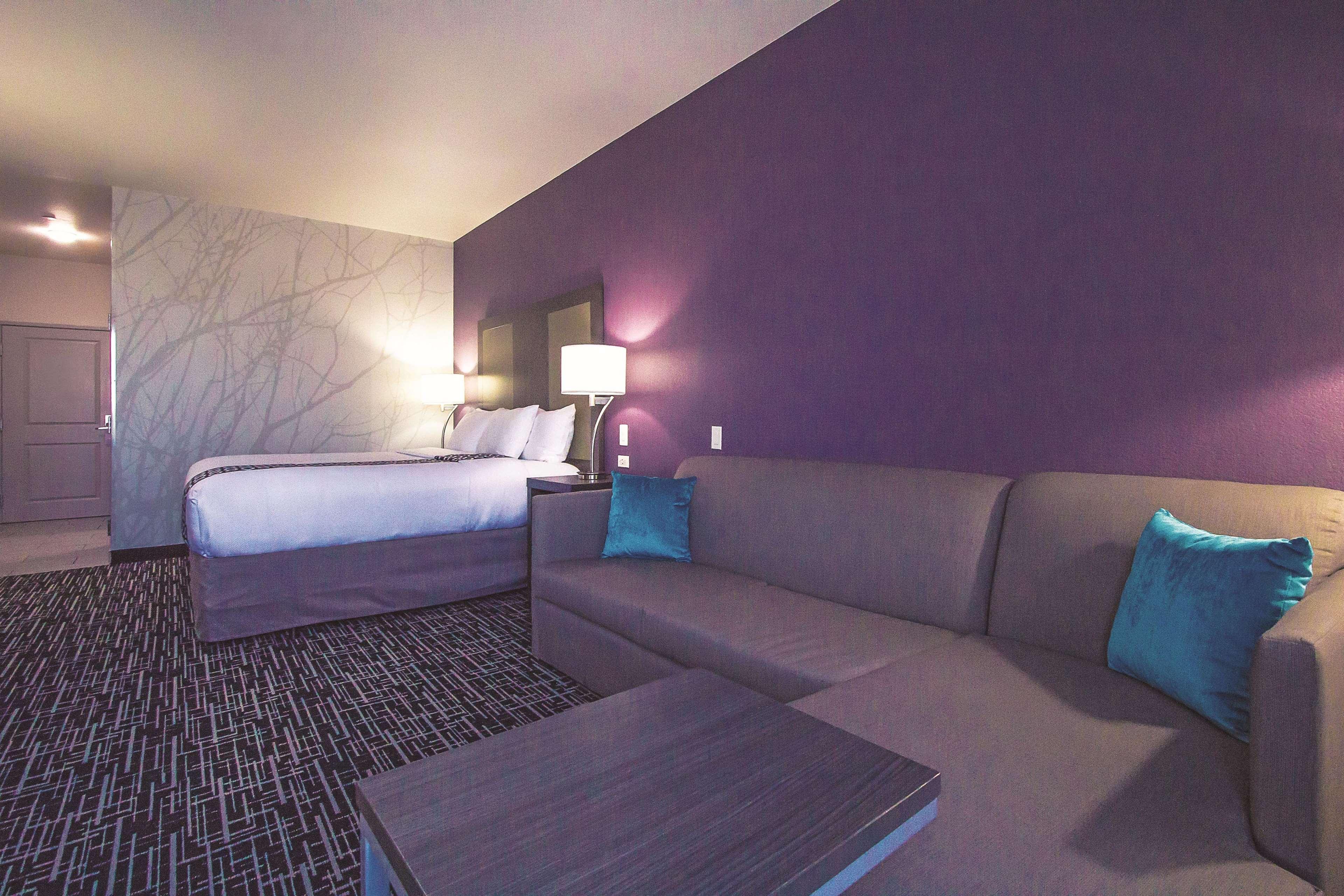 La Quinta By Wyndham Pampa Hotel Eksteriør billede