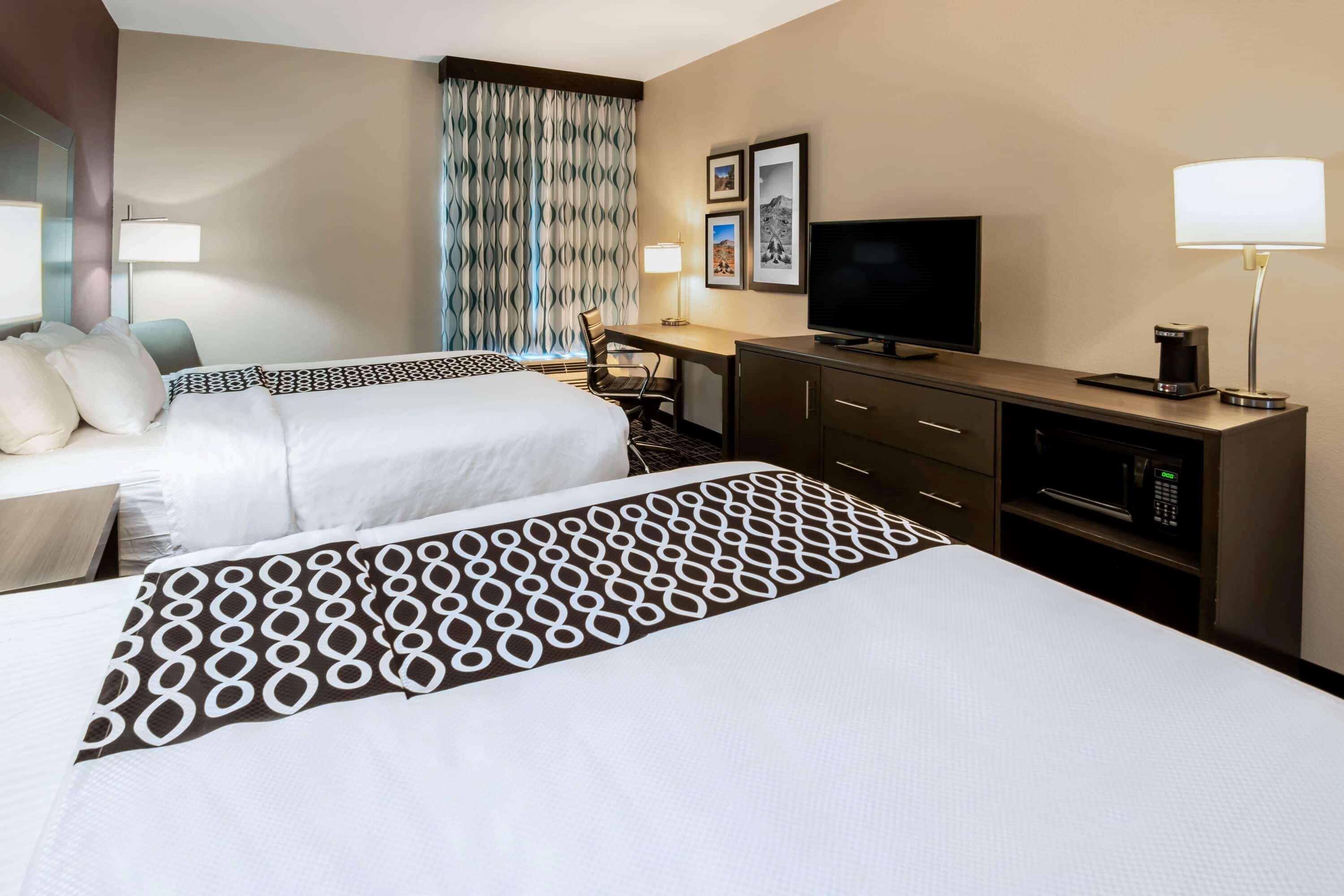 La Quinta By Wyndham Pampa Hotel Eksteriør billede