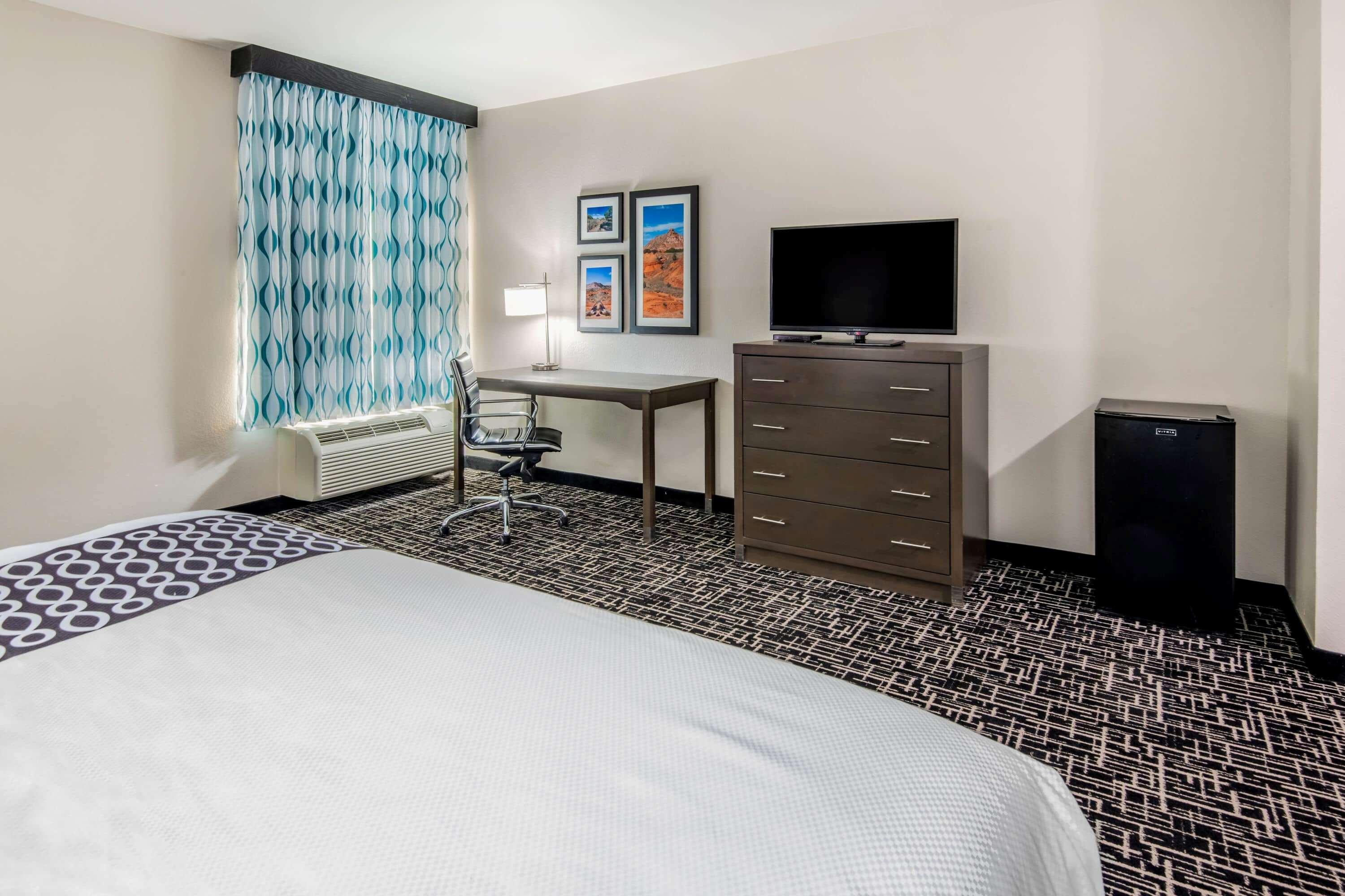La Quinta By Wyndham Pampa Hotel Eksteriør billede
